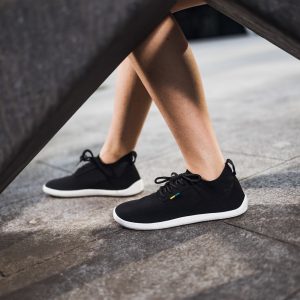 Barefoot Sneakers - Be Lenka Stride - Black & White